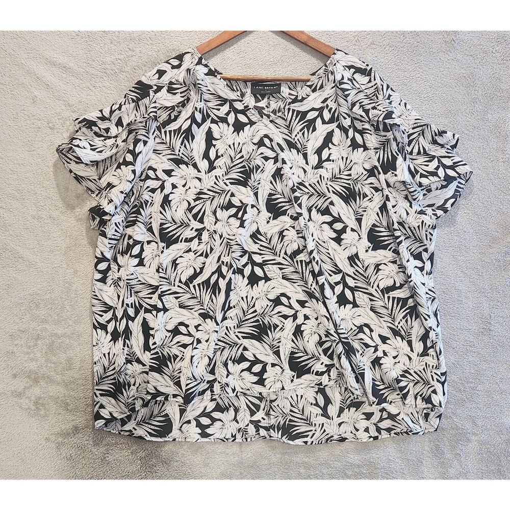 Lane Bryant Black White Floral Swing V Neck Ruffle Short Sleeve Blouse Size 24